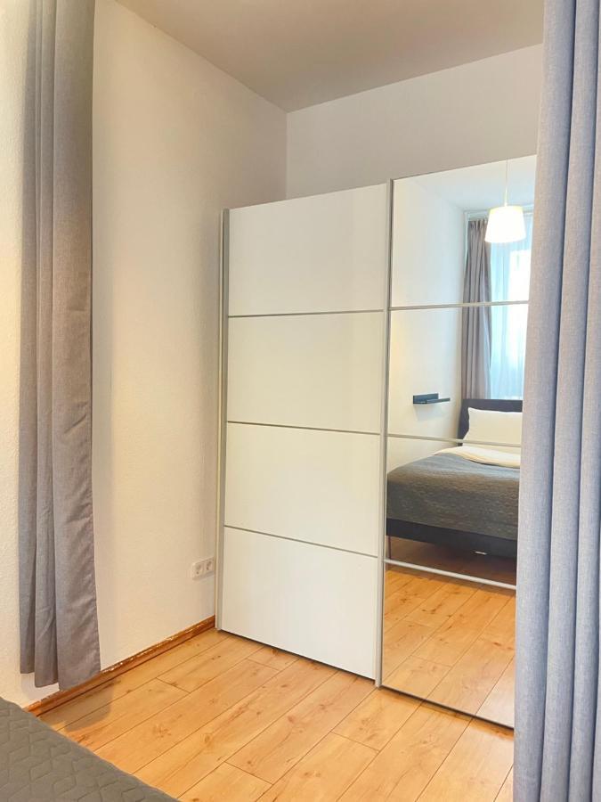 Ferienwohnung im Stadtzentrum von Bernau - Schöne Ferienwohnung mit 1 1/2 Zimmern, Bad, Spülmaschine, Waschmaschine, komplette Küche, WLAN Bernau bei Berlin Exterior foto